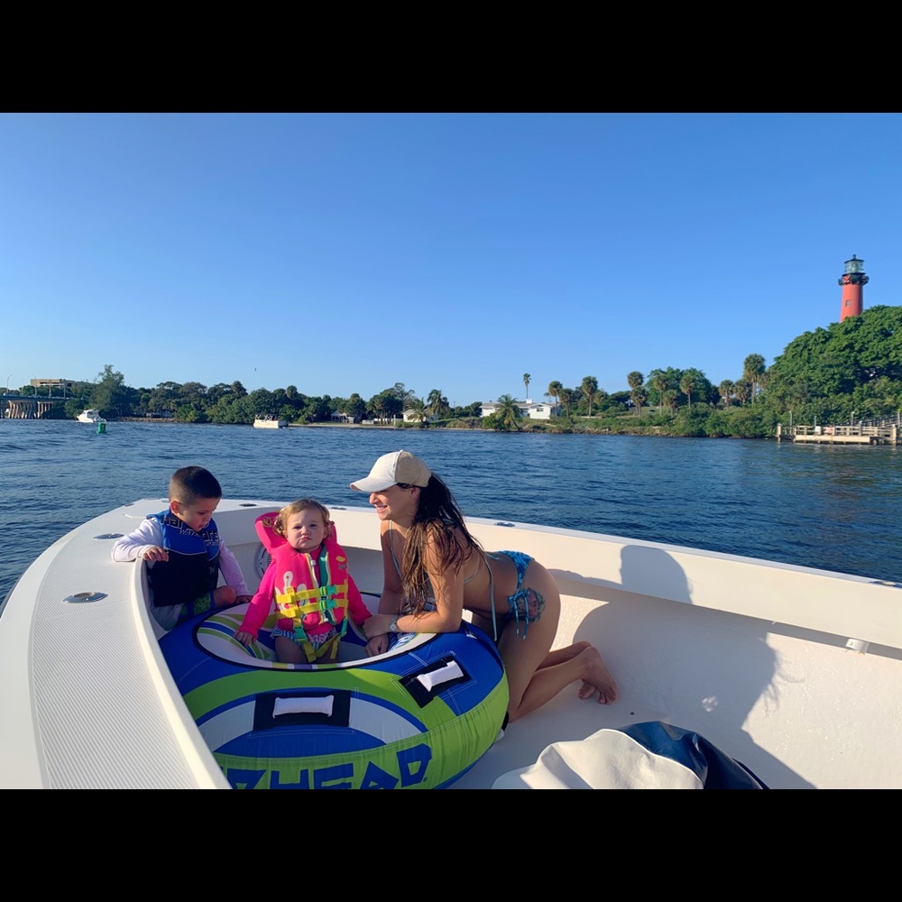 Meet your Posher, Jessenia